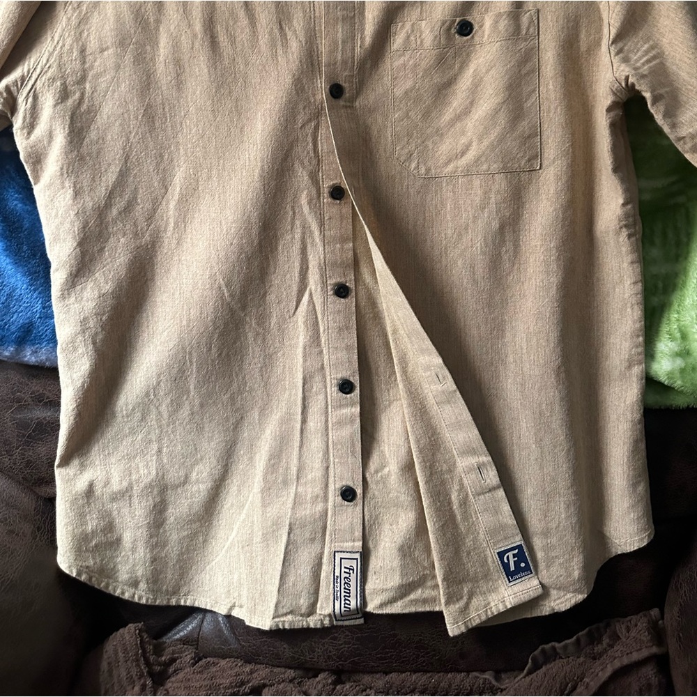 Freeman button up shirt men’s size 42